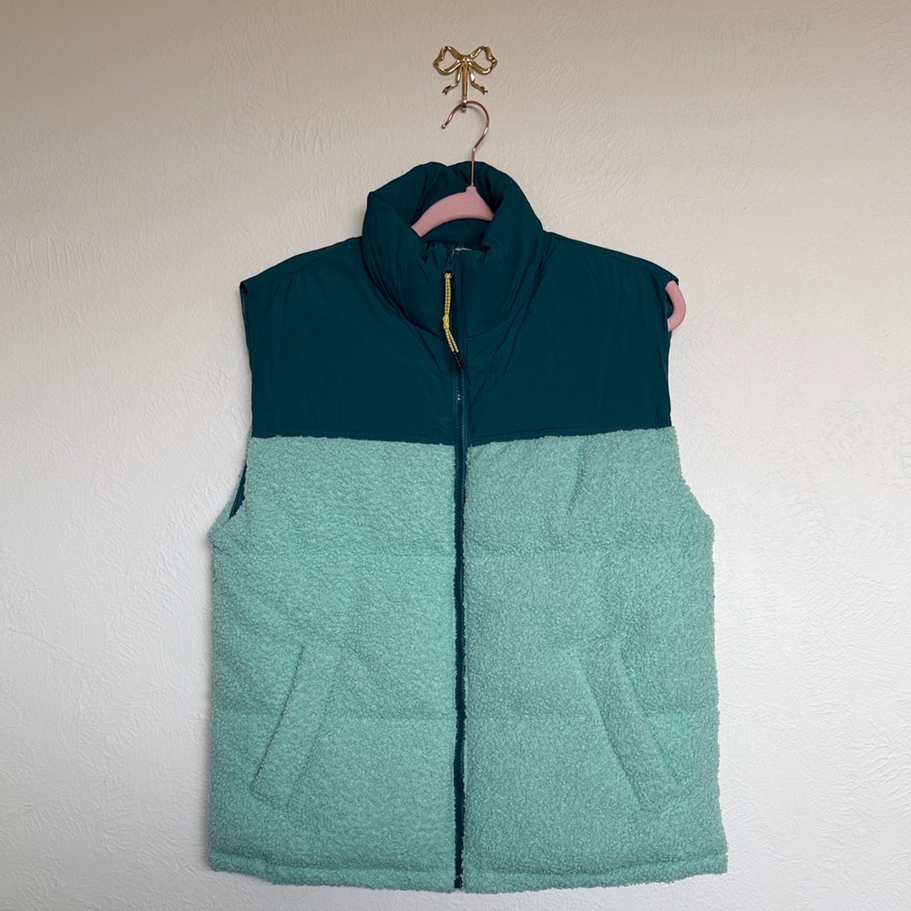 NWOT sherpa vest